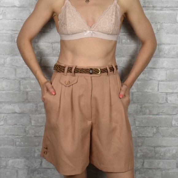 Vintage salmon pink high waisted women's shorts - Picture 3 of 8